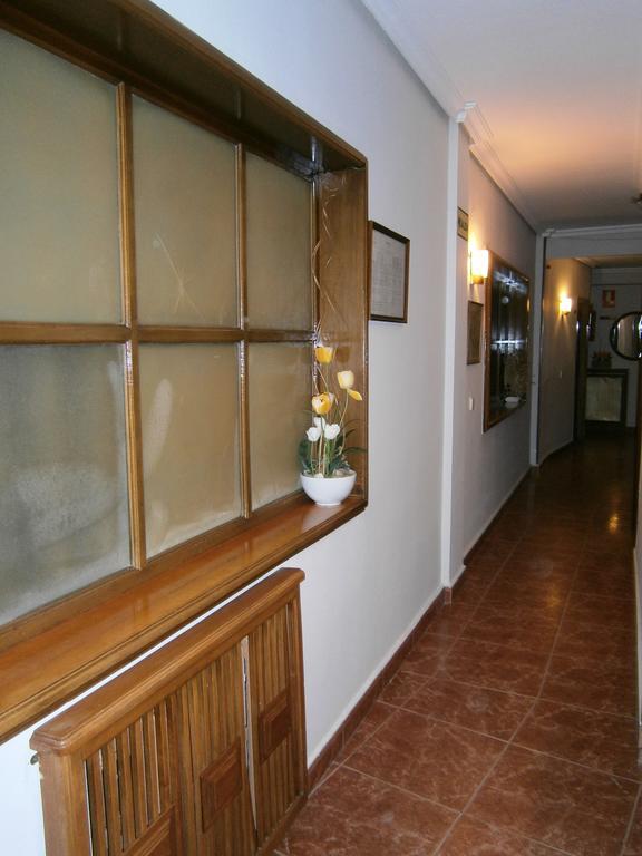 Hostal Residencia Avenida Cuenca  Exterior foto